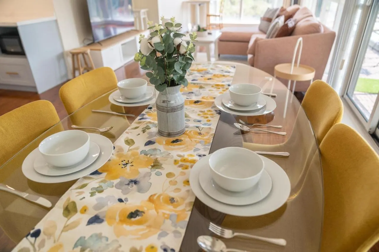 アパート Large 2 Bedrooms Besides Cn Tower トロント