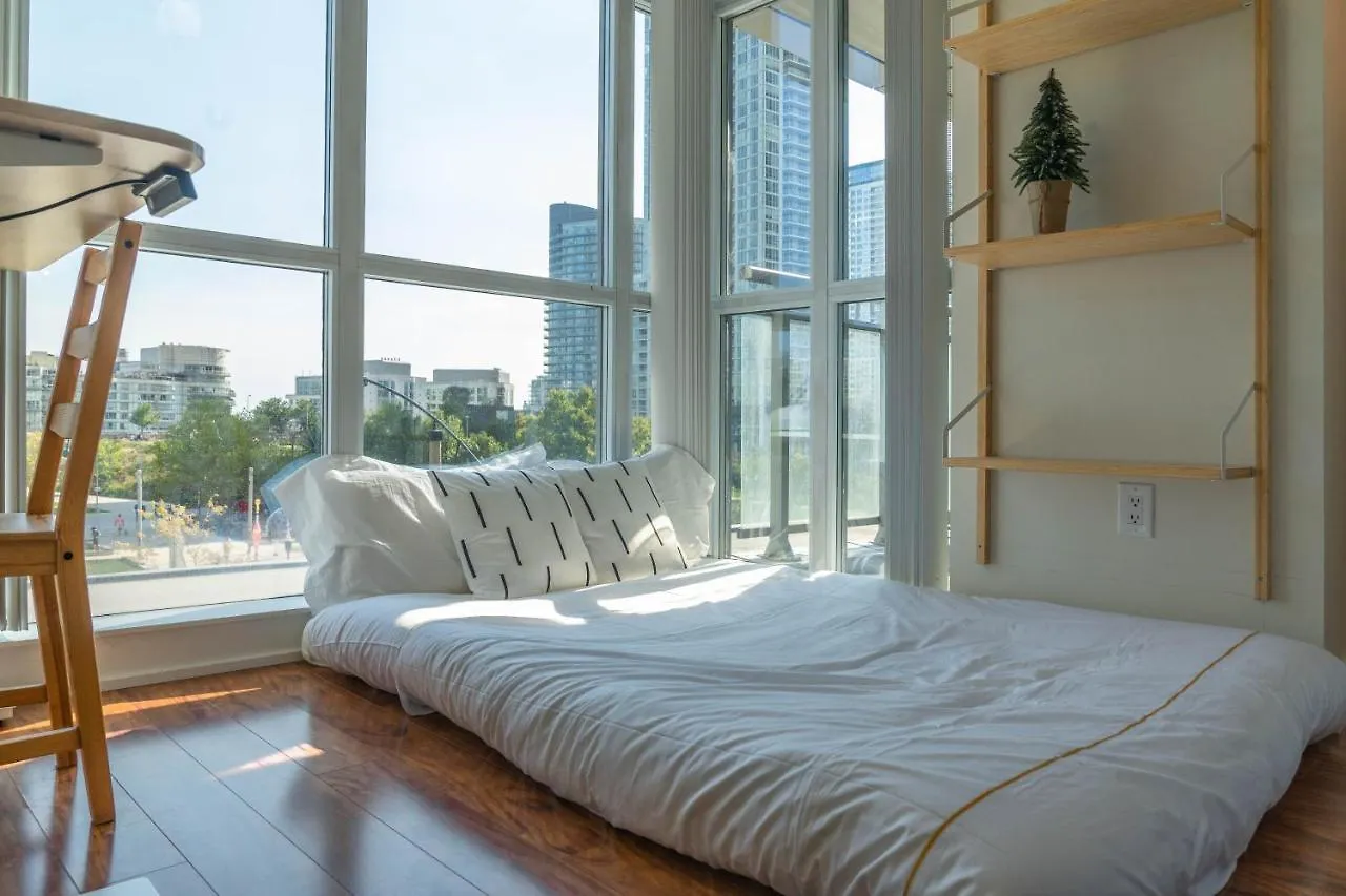 דירה טורונטו Large 2 Bedrooms Besides Cn Tower